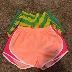 💕 3 for $12 Nike Running Shorts Size Medium